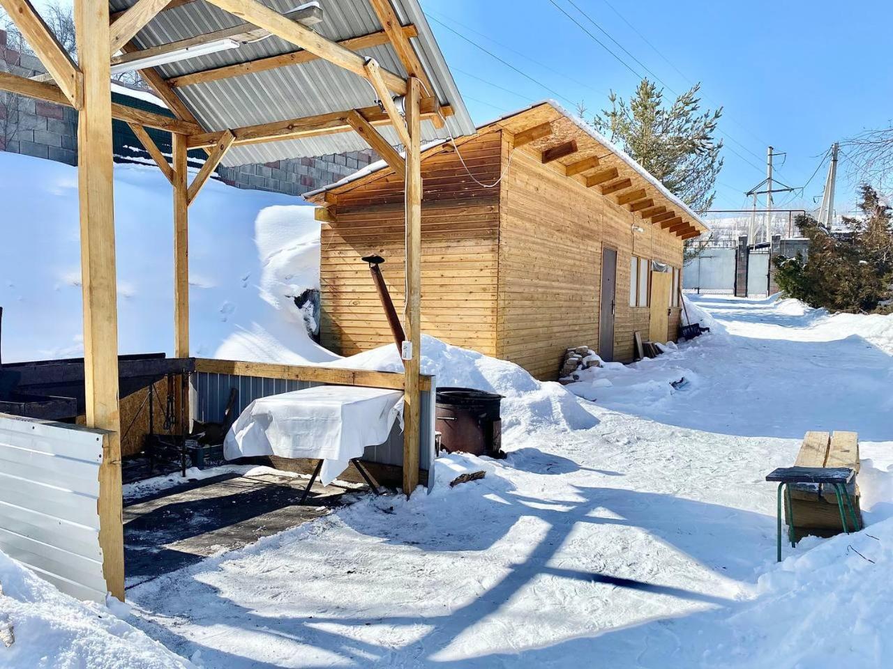 Сакский Двор Villa Besqaynar Exterior photo